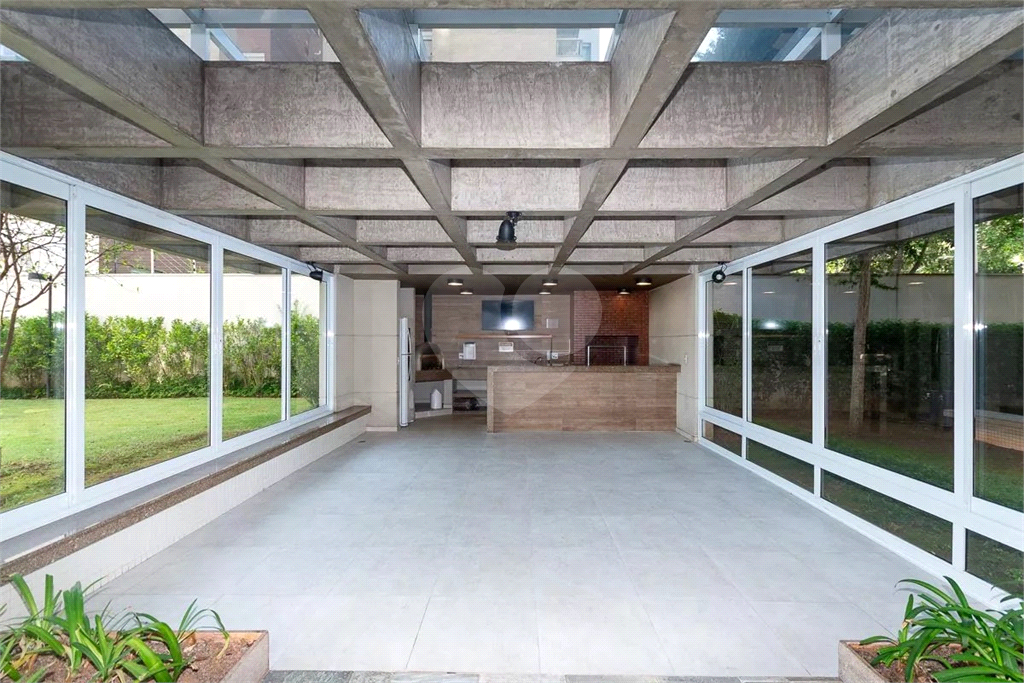 Apartamento Vila Romana 3 dormitórios, sendo 2 suítes 