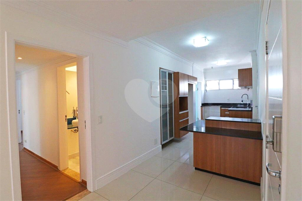 Apartamento de 114m² para locação no Jardins