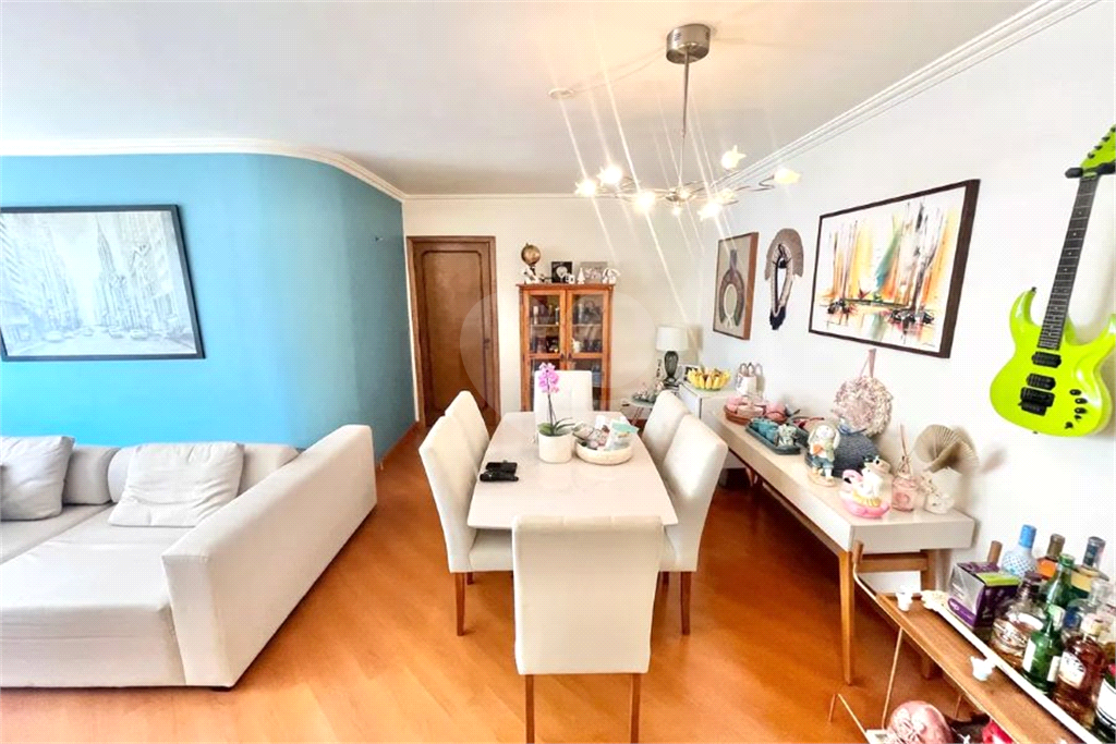 Apartamento à Venda | 123 m² | 3 dormitórios, 1 suíte | 2 vagas em Santana!