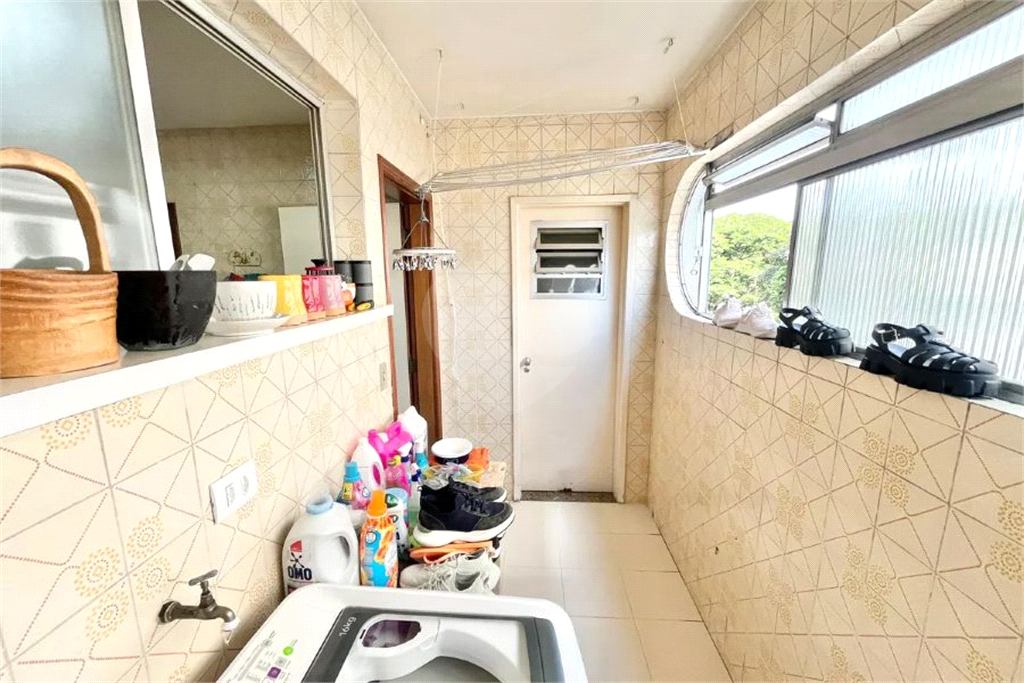 Apartamento à Venda | 123 m² | 3 dormitórios, 1 suíte | 2 vagas em Santana!