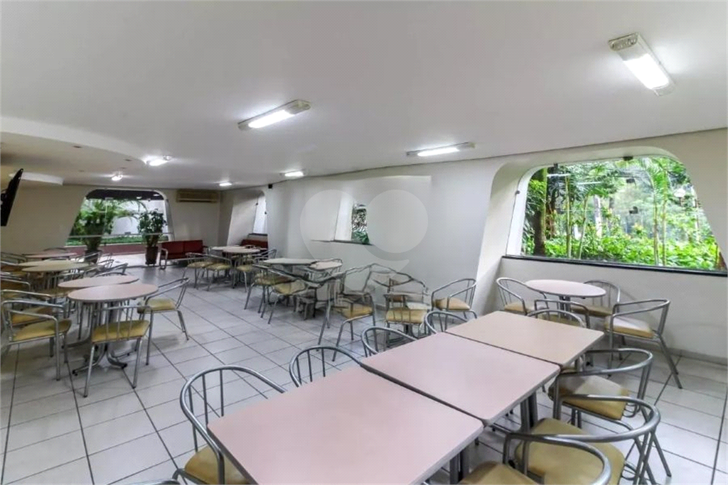 Apartamento à Venda | 123 m² | 3 dormitórios, 1 suíte | 2 vagas em Santana!