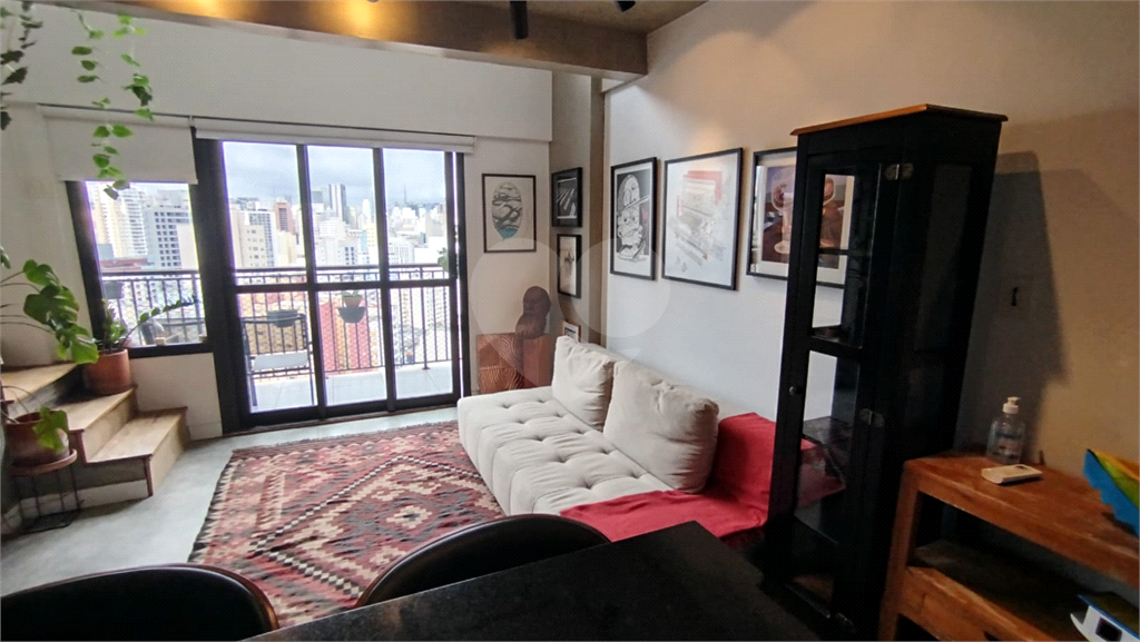 APARTAMENTO em REPÚBLICA