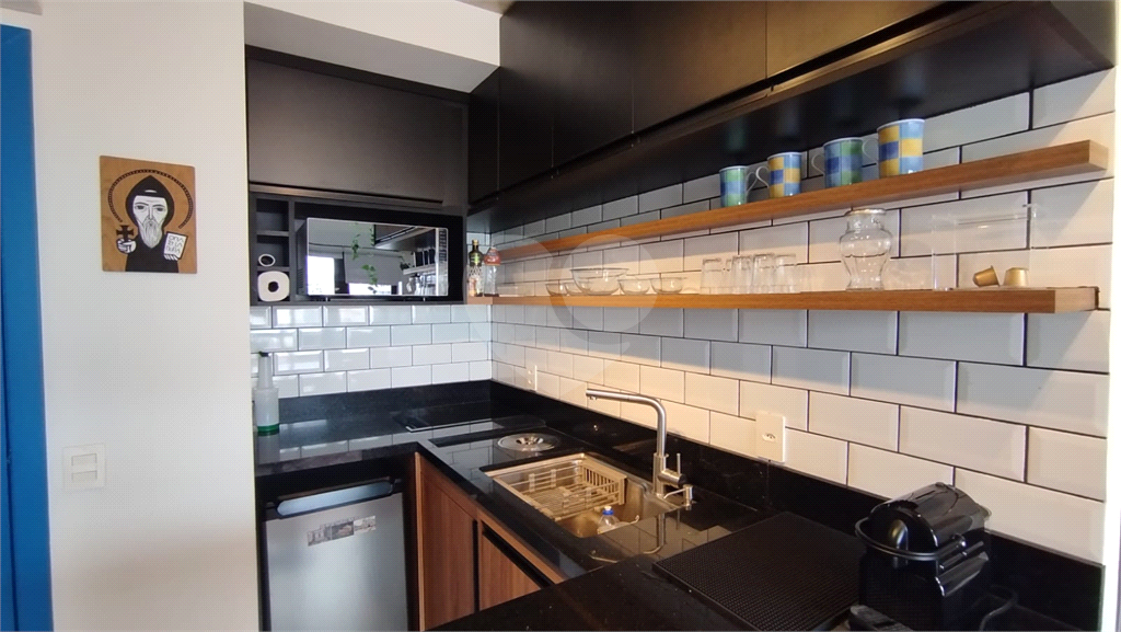 APARTAMENTO em REPÚBLICA