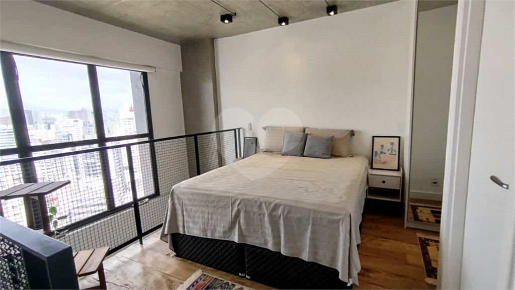 APARTAMENTO em REPÚBLICA