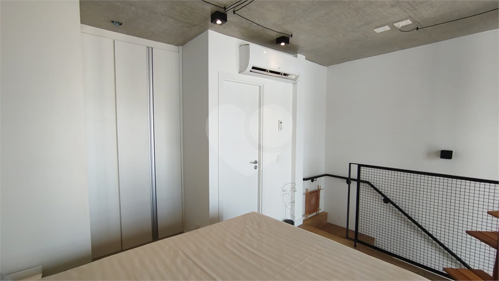 APARTAMENTO em REPÚBLICA