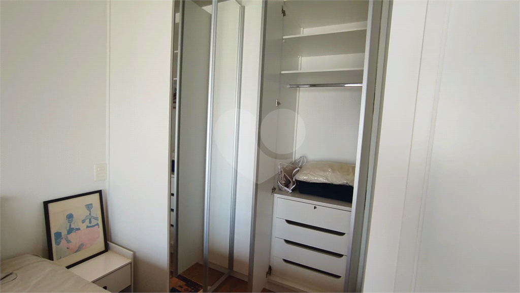 APARTAMENTO em REPÚBLICA