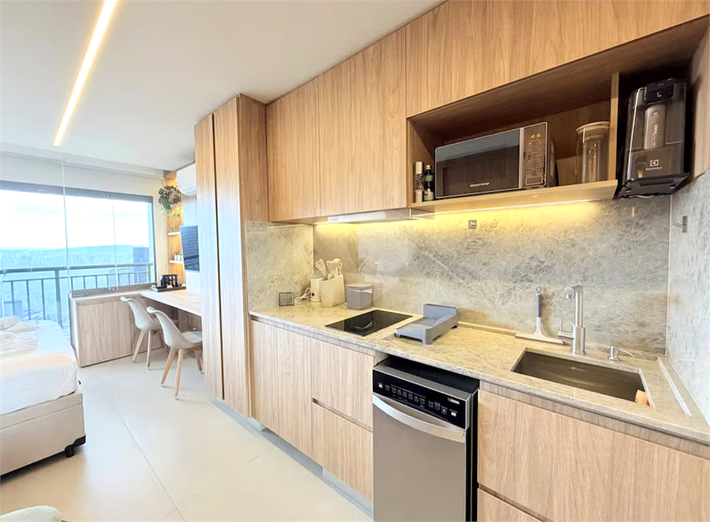 Studio Andar Alto Vista Livre Vila Madalena 26m²