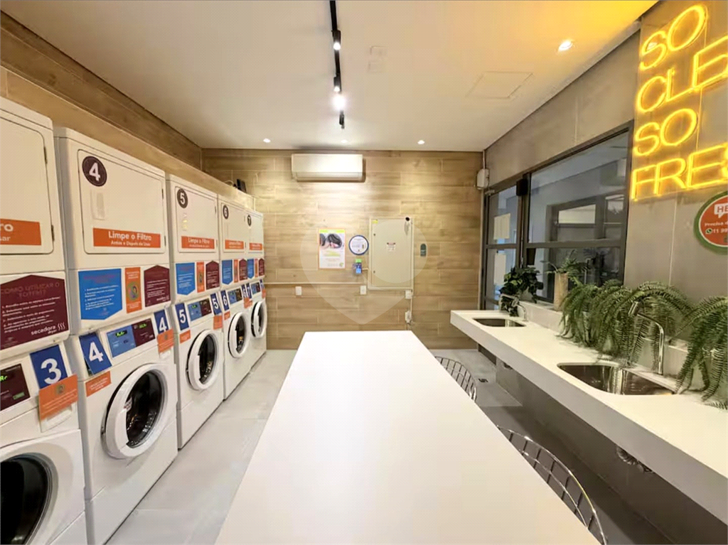 Studio Andar Alto Vista Livre Vila Madalena 26m²