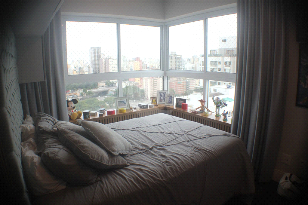 Apartamento na Bela Vista com Varanda Gourmet 