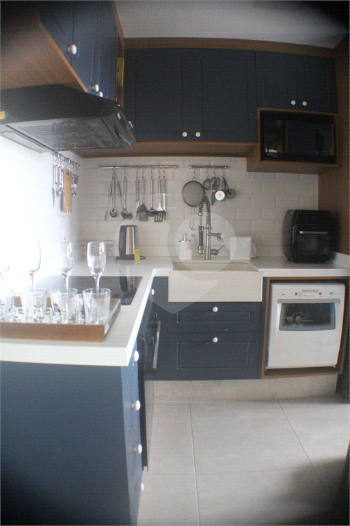 Apartamento na Bela Vista com Varanda Gourmet 