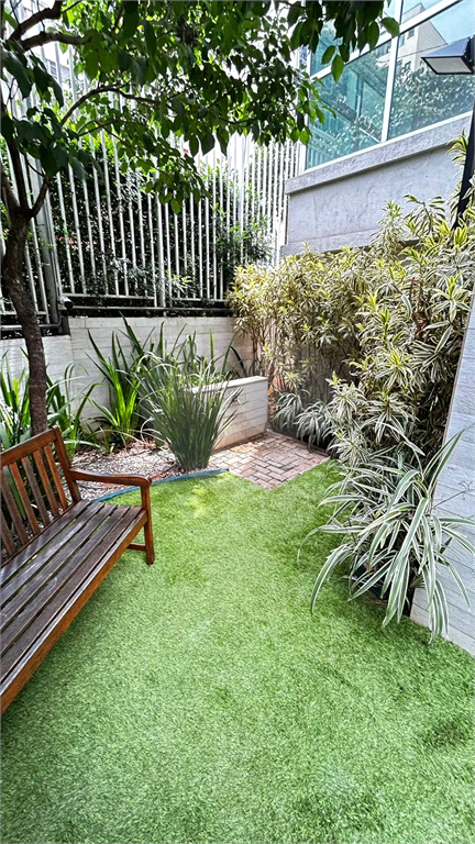 Apartamento na Bela Vista com Varanda Gourmet 