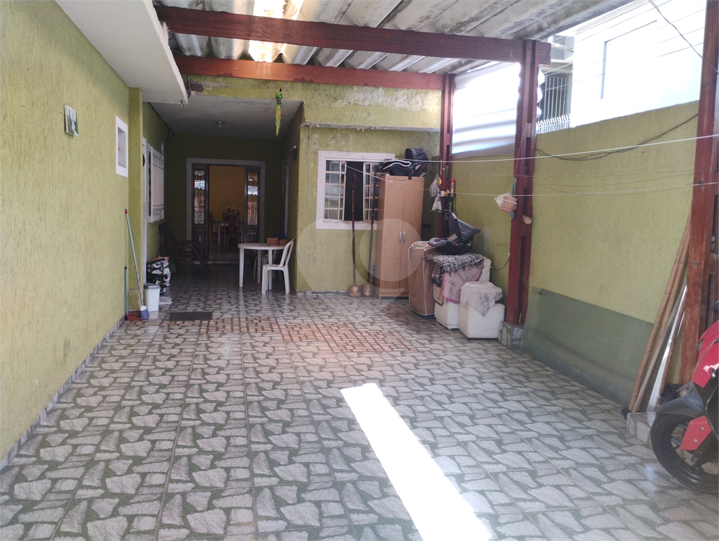 Imóvel para Renda, 6 Dormitórios, 3 Vagas. Parque Edu Chaves