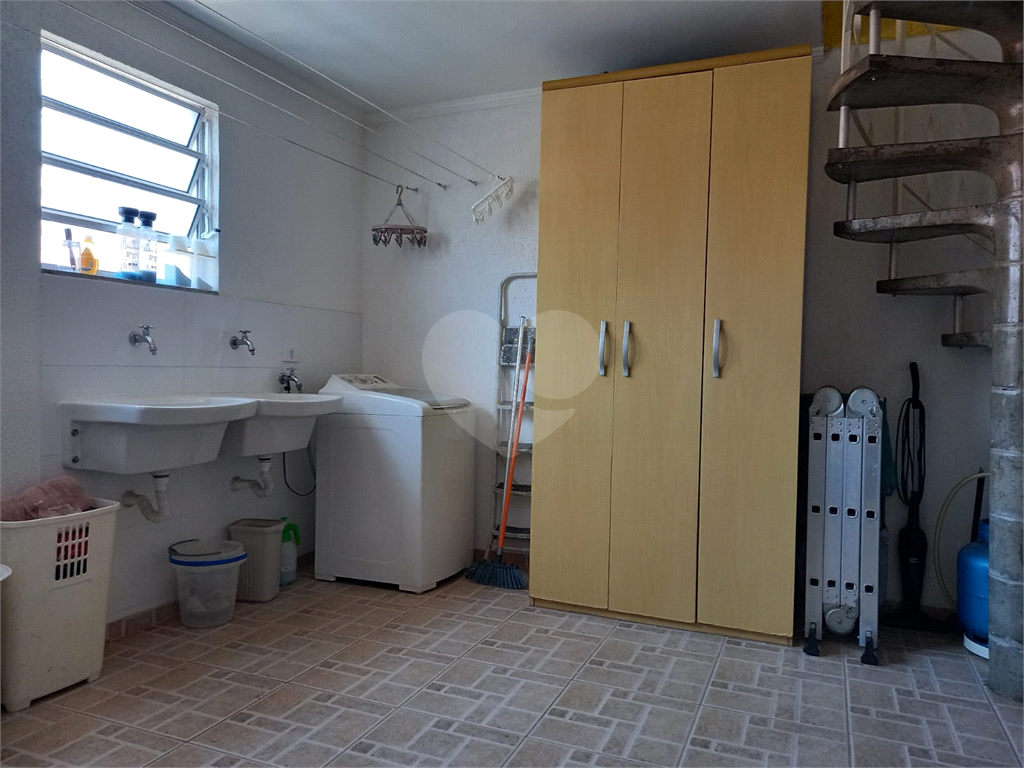 Casa à venda no Tremembé – Próximo ao Horto Florestal. 2 dormitórios, 1 suíte, área gourmet com churrasqueira, 4 vagas