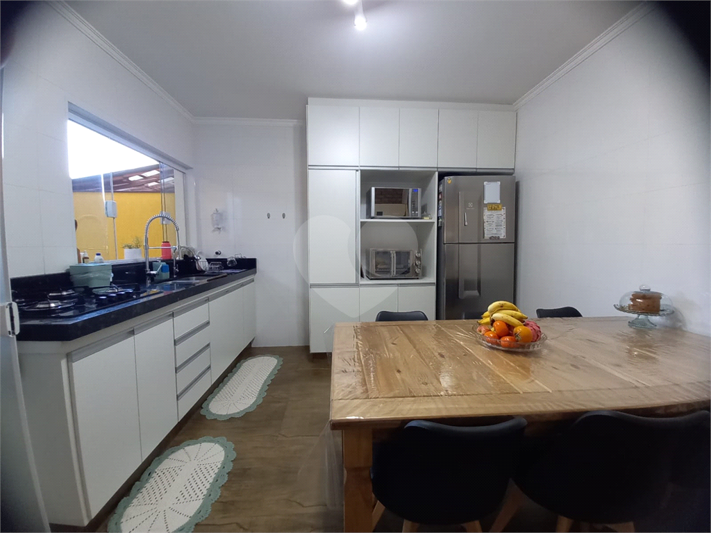 Casa à venda no Tremembé – Próximo ao Horto Florestal. 2 dormitórios, 1 suíte, área gourmet com churrasqueira, 4 vagas