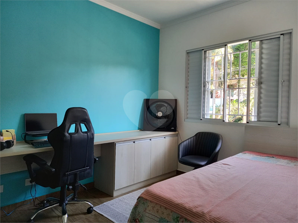 Casa à venda no Tremembé – Próximo ao Horto Florestal. 2 dormitórios, 1 suíte, área gourmet com churrasqueira, 4 vagas