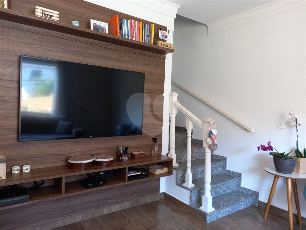 Casa à venda no Tremembé – Próximo ao Horto Florestal. 2 dormitórios, 1 suíte, área gourmet com churrasqueira, 4 vagas