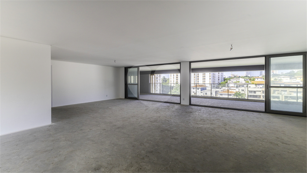 Apartamento para venda com 280 m², 4 suítes e 4 vagas em Perdize-SP