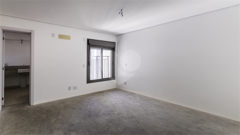 Apartamento para venda com 280 m², 4 suítes e 4 vagas em Perdize-SP