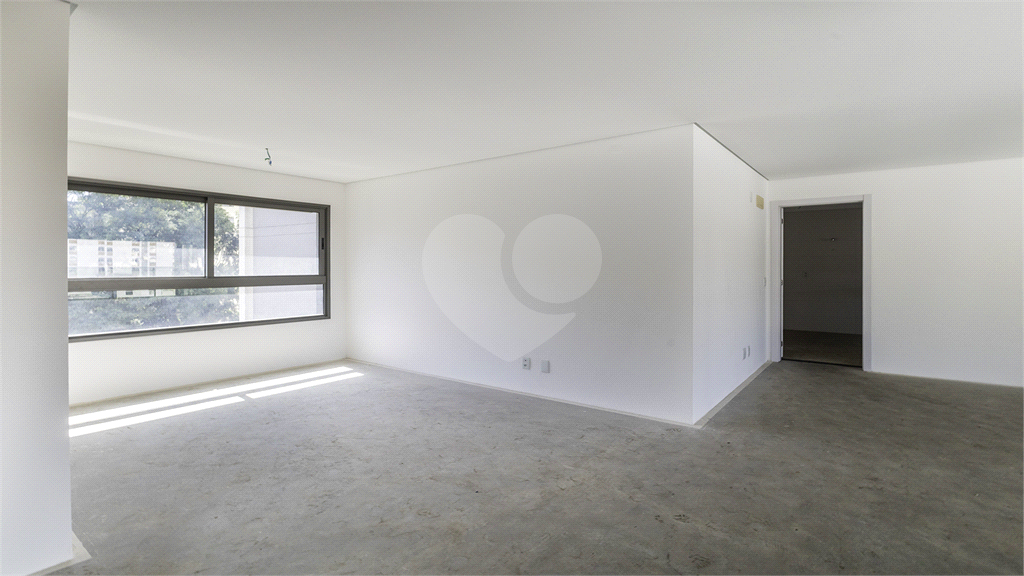 Apartamento para venda com 280 m², 4 suítes e 4 vagas em Perdize-SP