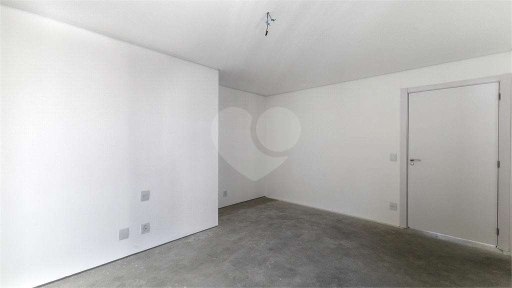 Apartamento para venda com 280 m², 4 suítes e 4 vagas em Perdize-SP