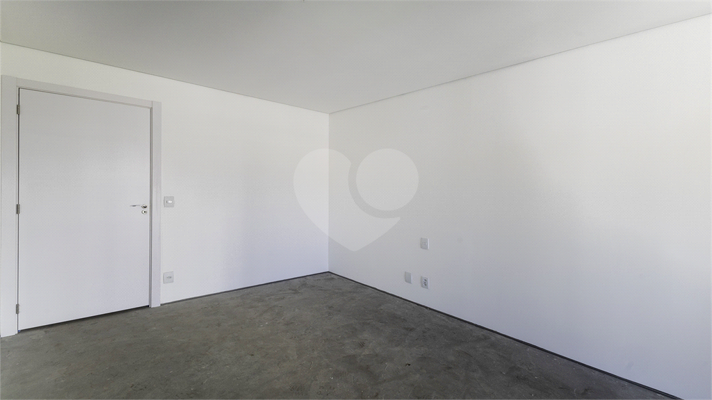 Apartamento para venda com 280 m², 4 suítes e 4 vagas em Perdize-SP