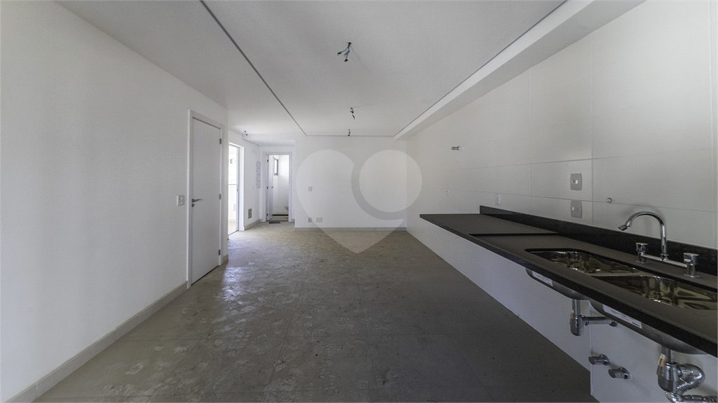 Apartamento para venda com 280 m², 4 suítes e 4 vagas em Perdize-SP
