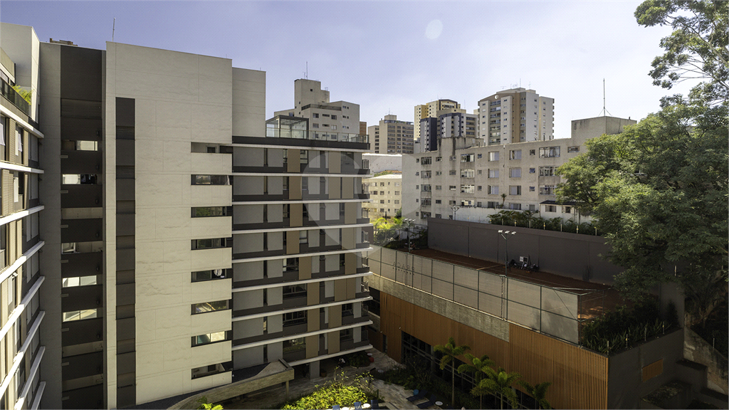 Apartamento para venda com 280 m², 4 suítes e 4 vagas em Perdize-SP