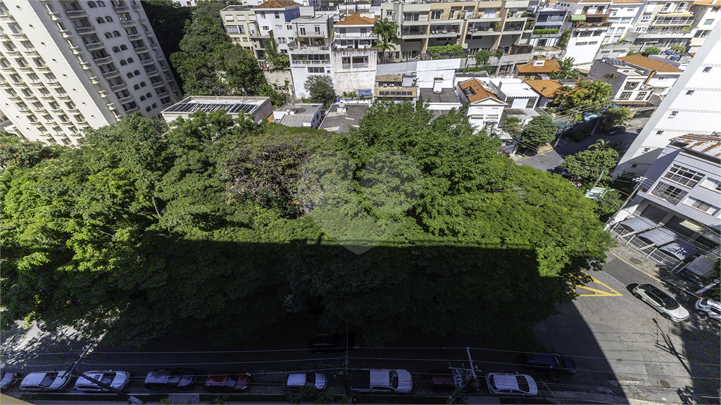 Apartamento para venda com 280 m², 4 suítes e 4 vagas em Perdize-SP