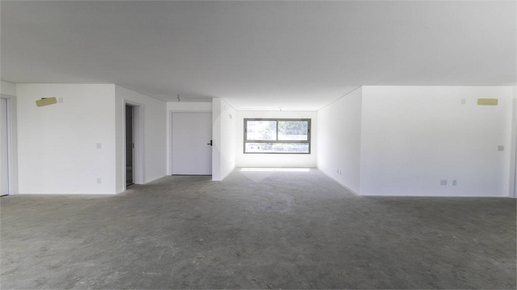 Apartamento para venda com 280 m², 4 suítes e 4 vagas em Perdize-SP