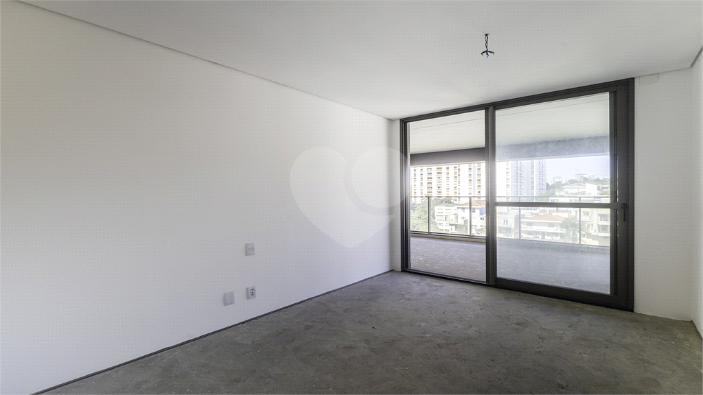 Apartamento para venda com 280 m², 4 suítes e 4 vagas em Perdize-SP