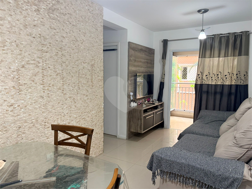 APARTAMENTO À VENDA COM 2 DORMITÓRIOS (1 SUÍTE) E 2 VAGAS – PRÓXIMO AO METRÔ TUCURUVI