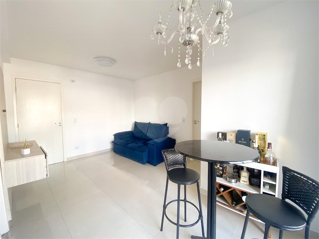 APARTAMENTO em VILA GUILHERME