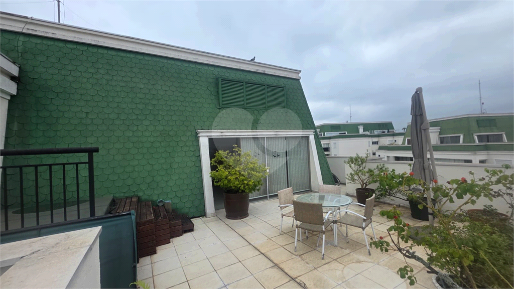 Cobertura Duplex à Venda – 200m² | 3 Dormitórios | 3 Vagas | Lazer de Clube | Região do Horto Florestal