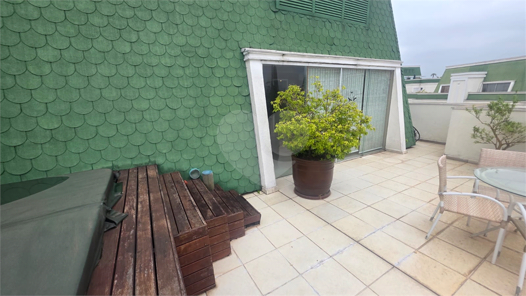 Cobertura Duplex à Venda – 200m² | 3 Dormitórios | 3 Vagas | Lazer de Clube | Região do Horto Florestal