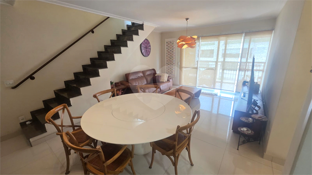 Cobertura Duplex à Venda – 200m² | 3 Dormitórios | 3 Vagas | Lazer de Clube | Região do Horto Florestal