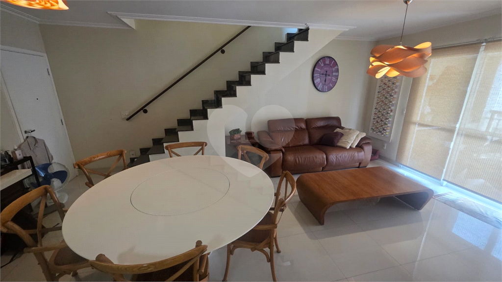 Cobertura Duplex à Venda – 200m² | 3 Dormitórios | 3 Vagas | Lazer de Clube | Região do Horto Florestal