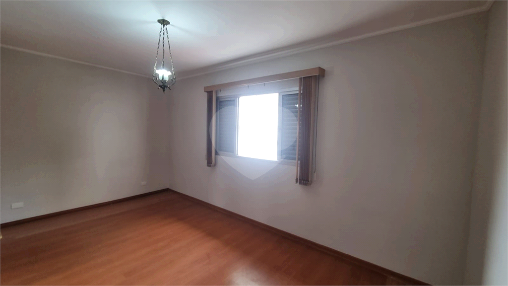 Sobrado a venda Parada Inglesa 4 dormitórios 1 suíte 3 banheiros 2 vagas