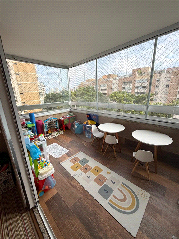 APARTAMENTO em PANAMBY