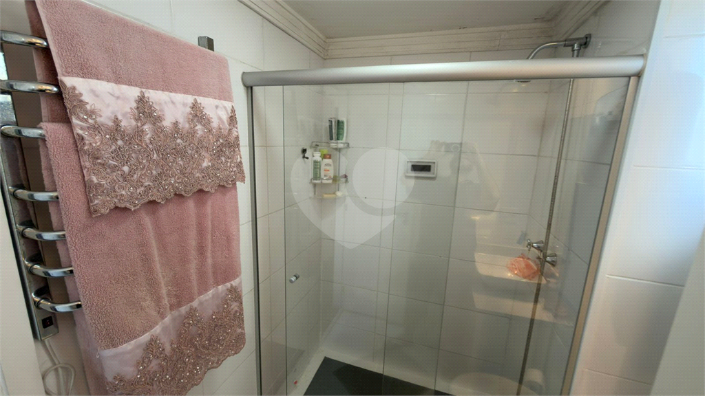 APARTAMENTO À VENDA COM 2 QUARTOS NO BOM RETIRO