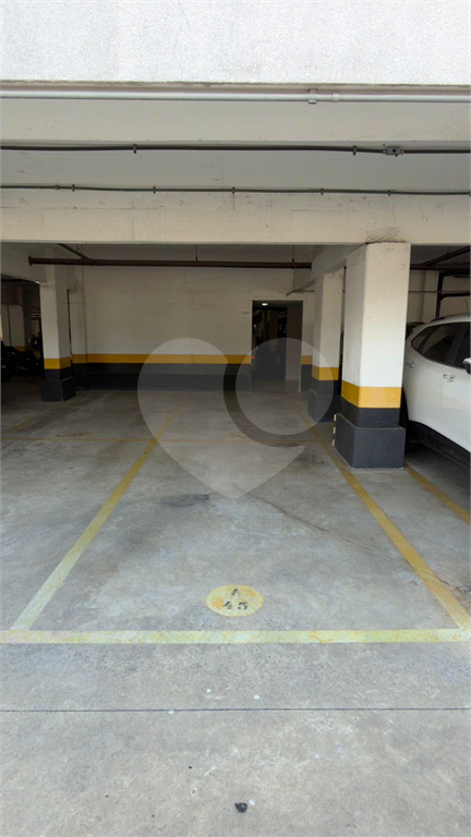 APARTAMENTO À VENDA COM 2 QUARTOS NO BOM RETIRO