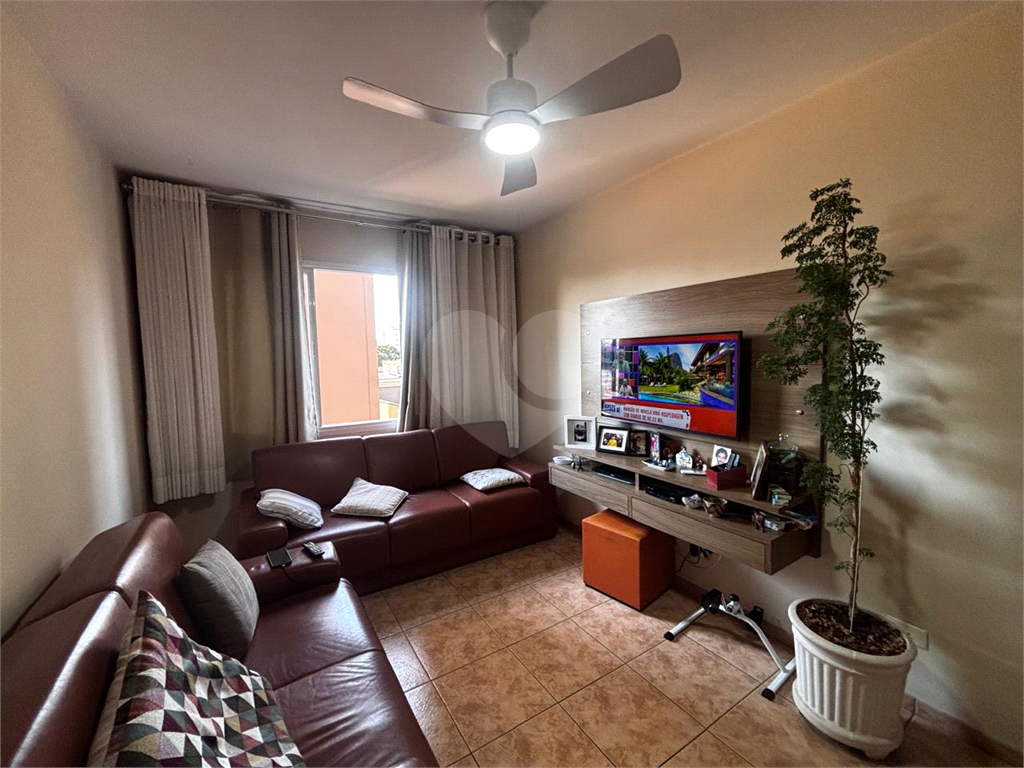 APARTAMENTO em SANTANA