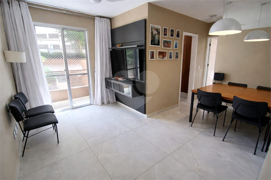 Apartamento reformado e mobiliado Vila Nova Cachoeirinha