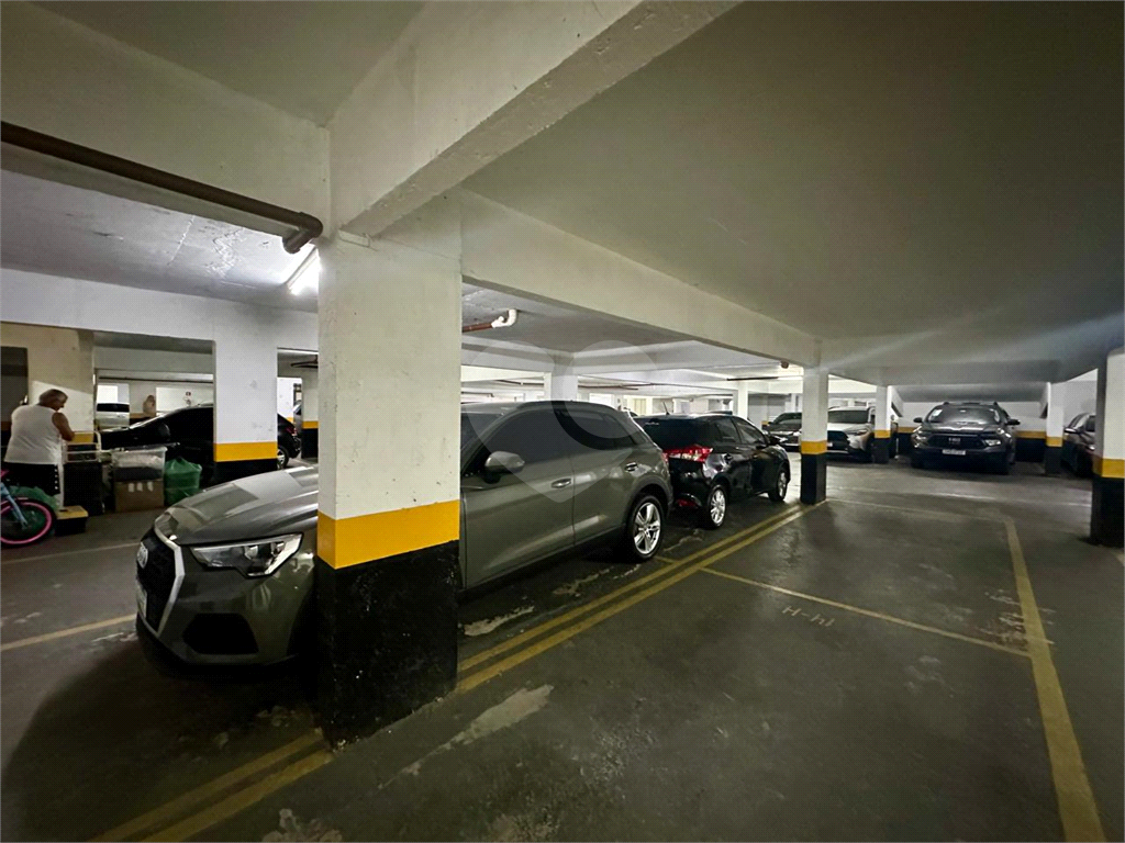 APTO IMPECÁVEL – PRONTO PARA MORAR – TUCURUVI - Excelente oportunidade para quem busca conforto, praticidade e ótima localização!  62 m² - 2 dorm, sendo 2 vagas.