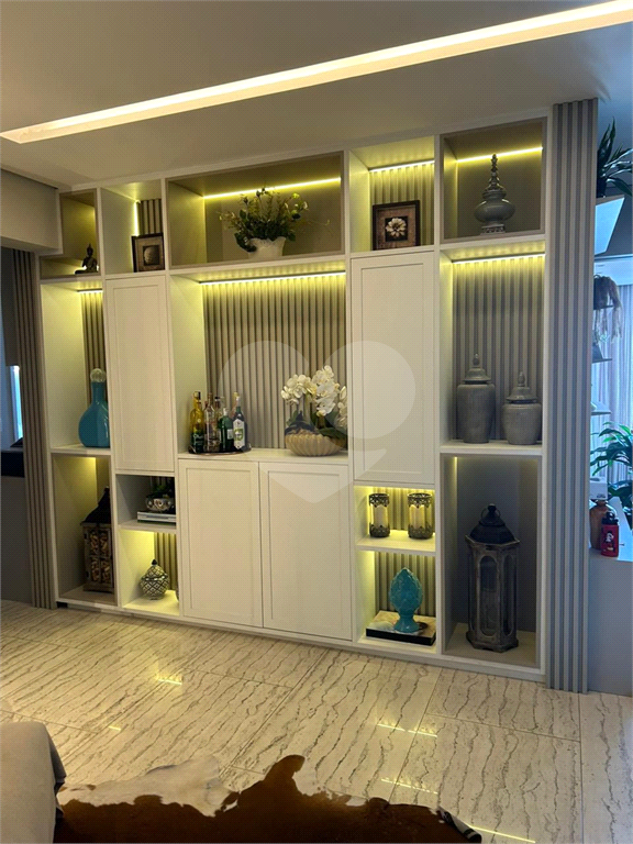 Apartamento com 3 quartos a venda por 18.10.000 - Rua Coroados - Vila Anastacio- SP.