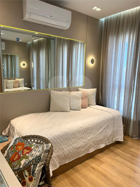 Apartamento com 3 quartos a venda por 18.10.000 - Rua Coroados - Vila Anastacio- SP.