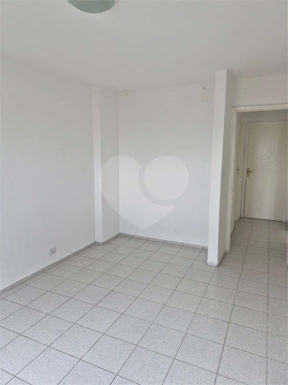 ÓTIMO APARTAMENTO 02 DORMITORIOS NA CERQUEIRA CÉSAR