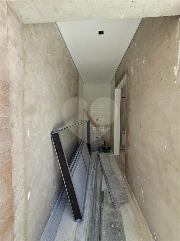 Sobrado Novo com 2 suítes e 2 vagas - Penha