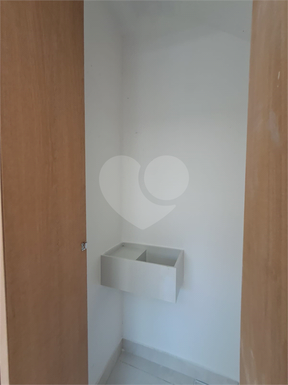 Sobrado Novo com 2 suítes e 2 vagas - Penha