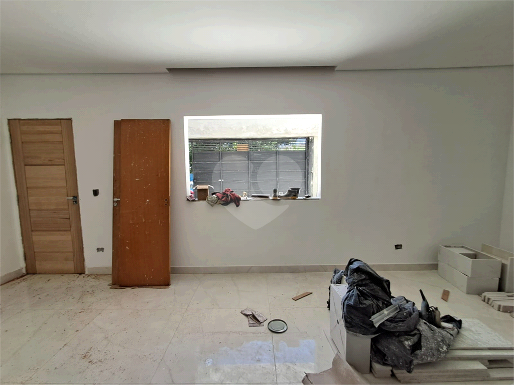 Sobrado Novo com 2 suítes e 2 vagas - Penha