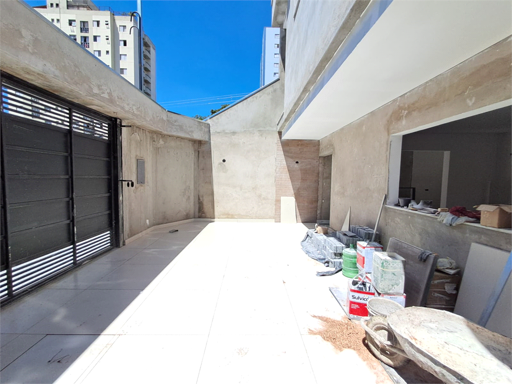 Sobrado Novo com 2 suítes e 2 vagas - Penha